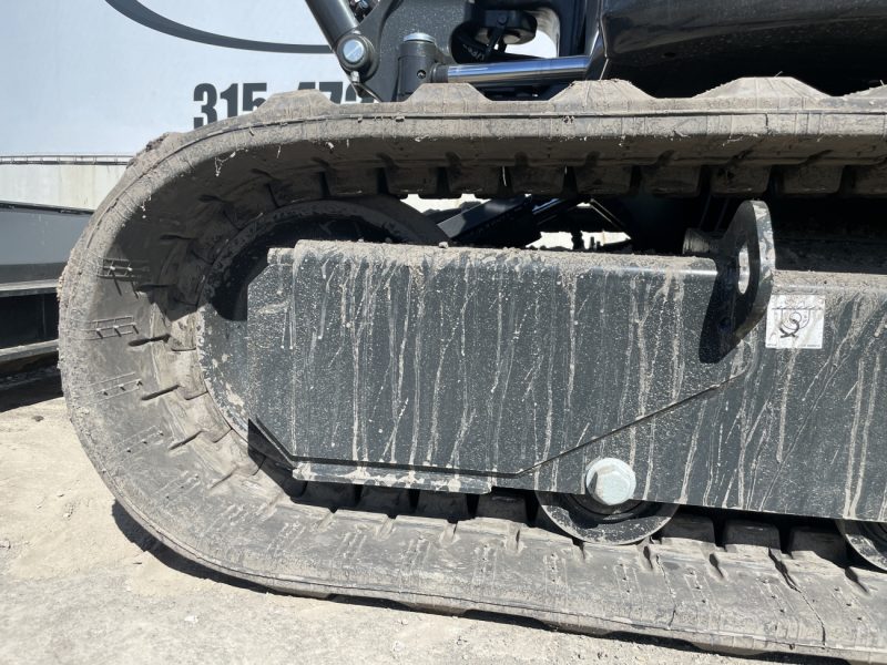 BOBCAT E50 HYD THUMB/COUPLER ANGLE BLADE