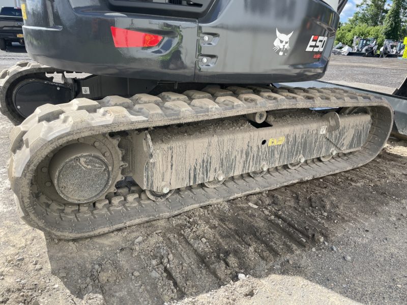 BOBCAT E50 HYD THUMB/COUPLER ANGLE BLADE