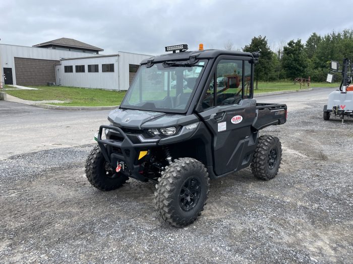 CAN-AM DEFENDER LIMITED 2DR (GREY)