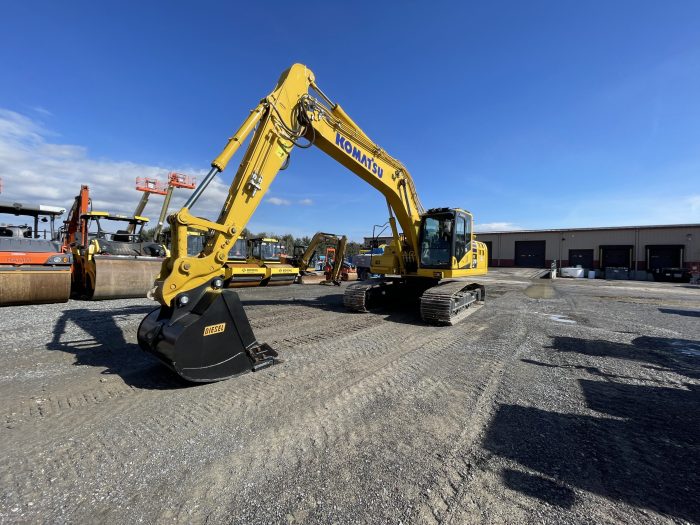 KOMATSU PC210 HYD COUPLER AUX HYD