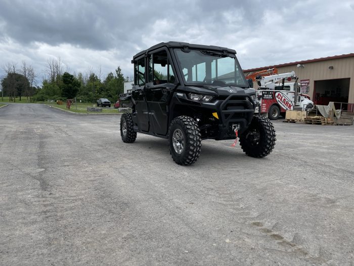CAN-AM DEFENDER MAX LONE STAR 4DR (BLK)