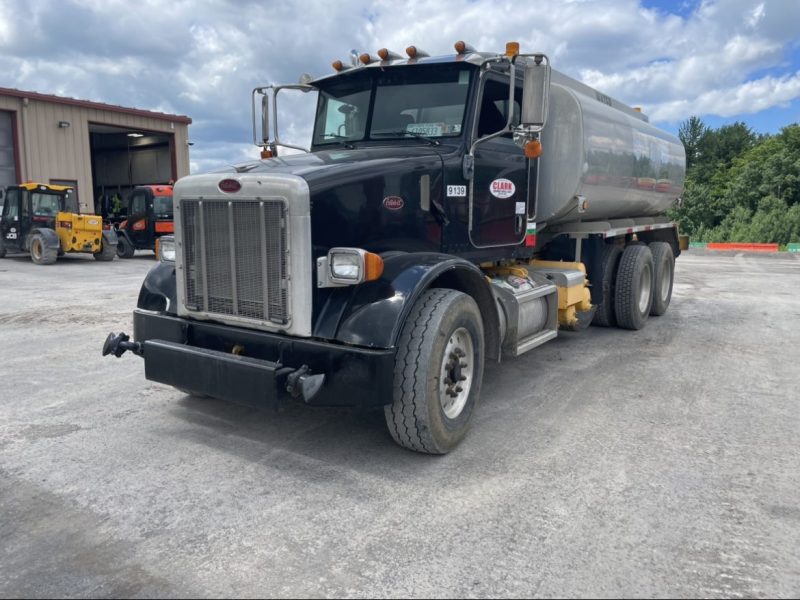 PETERBILT 357 6X4 WATER TRUCK