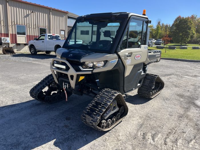 CAN-AM DEFENDER LIMITED 2DR (TAN)