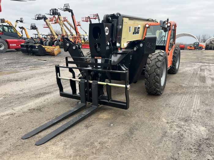 **JLG 1255 12,000# 56FT REACH