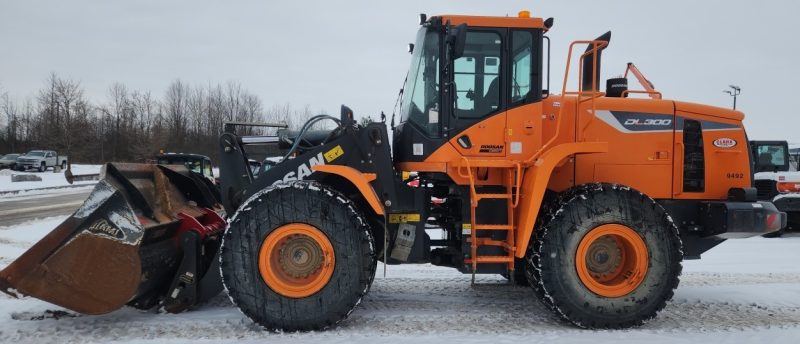 DOOSAN DL300-5 HYD COUPLER